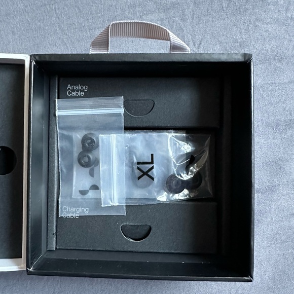 Nura NuraLoop Earbuds Wirless Bluetooth - Picture 7 of 7